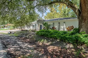 5114 Chilkoot St, Tampa, FL 33617 - Photo 2