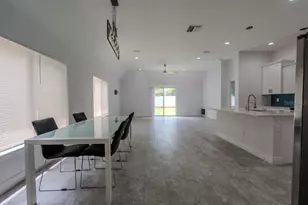5114 Chilkoot St, Tampa, FL 33617 - Photo 12
