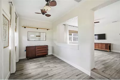 2924 Hillview Street, Sarasota, FL 34239 - Photo 6