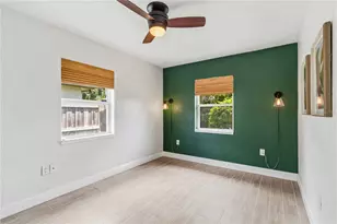 2924 Hillview St, Sarasota, FL 34239 - Photo 16
