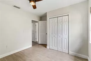 2924 Hillview St, Sarasota, FL 34239 - Photo 20
