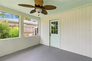2924 Hillview St, Sarasota, FL 34239 - Photo 26