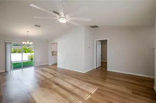 3147 Lobelia Rd, Venice, FL 34293 - Photo 10