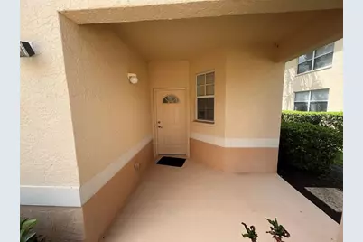 4270 Vicenza Drive #B40, Venice, FL 34293 - Photo 2
