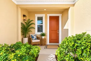 5658 Silverbridge Trl, Bradenton, FL 34211 - Photo 2