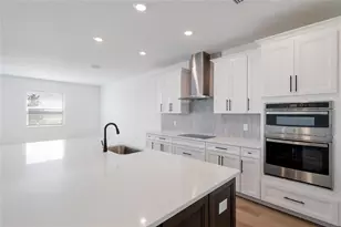 8924 Deep Horizon Loop, Parrish, FL 34219 - Photo 12