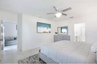 9080 Tequila Sunrise Drive, Sarasota, FL 34241 - Photo 12