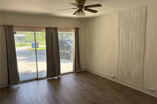 6024 48th Ave Dr E, Bradenton, FL 34203 - Photo 12