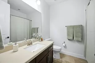 3664 Course Dr, Sarasota, FL 34232 - Photo 32