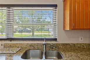1225 63rd Ave S, Saint Petersburg, FL 33705 - Photo 16