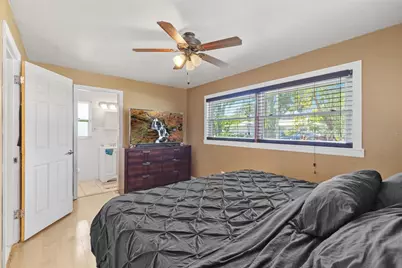 1225 63rd Avenue S, Saint Petersburg, FL 33705 - Photo 24