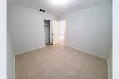 3918 25th Street W, Bradenton, FL 34205 - Photo 10