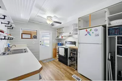 4917 1st A Street E, Bradenton, FL 34203 - Photo 18