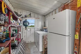 323 Terra Ceia Dr, Palmetto, FL 34221 - Photo 24