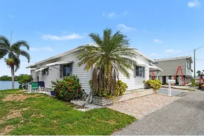 323 Terra Ceia Drive, Palmetto, FL 34221 - Photo 2