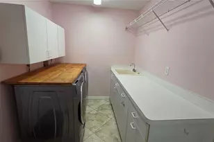 4080 Southern Manor Ct, Sarasota, FL 34233 - Photo 22