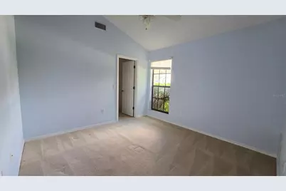 4080 Southern Manor Court, Sarasota, FL 34233 - Photo 12