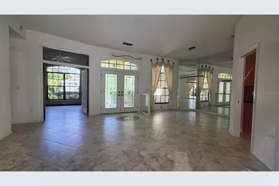 4080 Southern Manor Court, Sarasota, FL 34233 - Photo 4