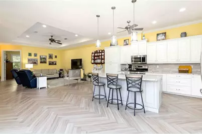 146 E Tampa Avenue, Venice, FL 34285 - Photo 14