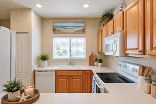 13050 Tigers Eye Dr, Venice, FL 34292 - Photo 4