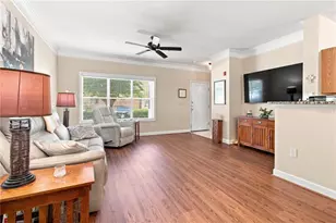 4802 51st Street W, Bradenton, FL 34210 - Photo 10