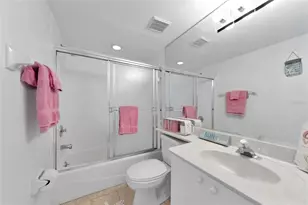 1249 Edgewater Cir, Bradenton, FL 34209 - Photo 44