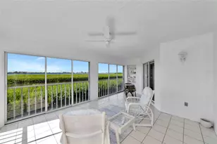 1249 Edgewater Cir, Bradenton, FL 34209 - Photo 30