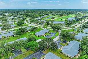7008 W Country Club Dr N, Sarasota, FL 34243 - Photo 48