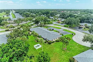 7008 W Country Club Dr N, Sarasota, FL 34243 - Photo 50