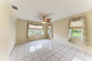7008 W Country Club Dr N, Sarasota, FL 34243 - Photo 26