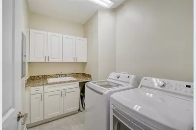 7930 34th Avenue W #102, Bradenton, FL 34209 - Photo 32