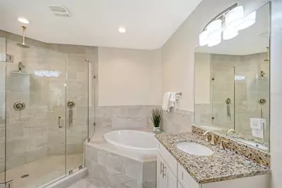 7930 34th Avenue W #102, Bradenton, FL 34209 - Photo 24
