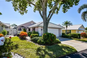 827 Harrington Lake Ln, Venice, FL 34293 - Photo 28