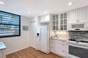 666 Woodlawn Dr, Bradenton, FL 34210 - Photo 14