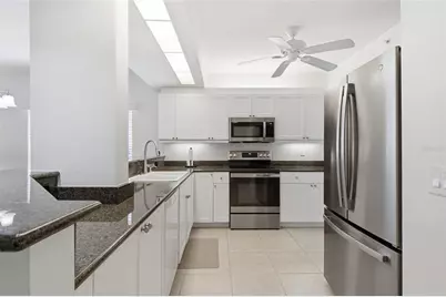 418 Laurel Lake Drive #106, Venice, FL 34292 - Photo 2