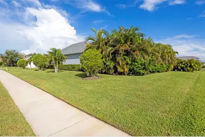 4727 Creekridge Court, Bradenton, FL 34203 - Photo 8