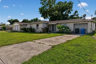 7318 Kingsbury Cir, Tampa, FL 33610 - Photo 2