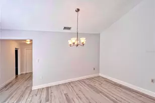 5549 Boulder Blvd, Sarasota, FL 34233 - Photo 8