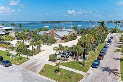 707 Saint Judes Drive S #1, Longboat Key, FL 34228 - Photo 40