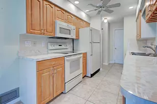 11081 Magdalena Ave, Englewood, FL 34224 - Photo 10