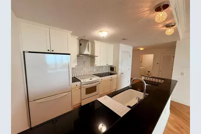 750 N Tamiami Trail #1609, Sarasota, FL 34236 - Photo 14