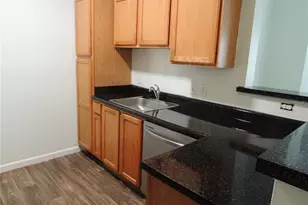 4802 51st Street W, Bradenton, FL 34210 - Photo 8