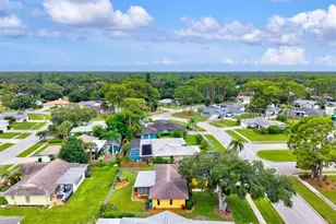 3977 Lemonwood Dr, Sarasota, FL 34232 - Photo 54