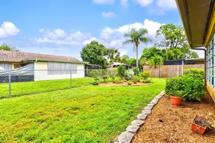3977 Lemonwood Dr, Sarasota, FL 34232 - Photo 46