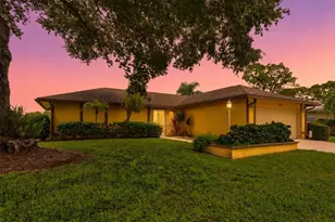 3977 Lemonwood Dr, Sarasota, FL 34232 - Photo 2
