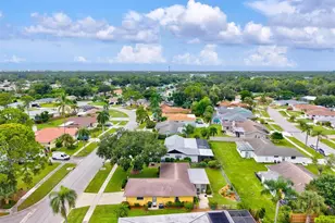 3977 Lemonwood Dr, Sarasota, FL 34232 - Photo 52