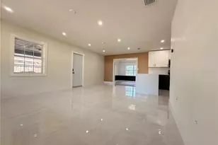 2405 21st Ave W, Bradenton, FL 34205 - Photo 4