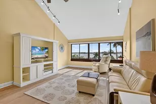 1007 Gulf Dr N, Bradenton Beach, FL 34217 - Photo 4
