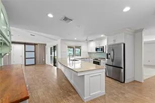 1252 Waterside Ln, Venice, FL 34285 - Photo 12