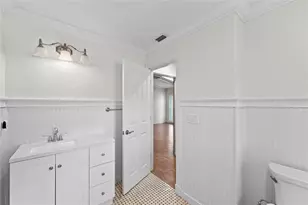1252 Waterside Ln, Venice, FL 34285 - Photo 22